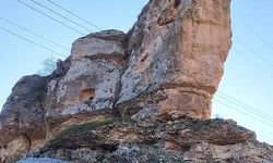 Diyarbakır'da yüzyıllardır ayakta duran kaya mucizesi