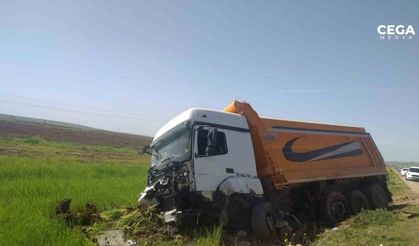 Şanlıurfa’da feci kaza: 1’i polis 4 ölü