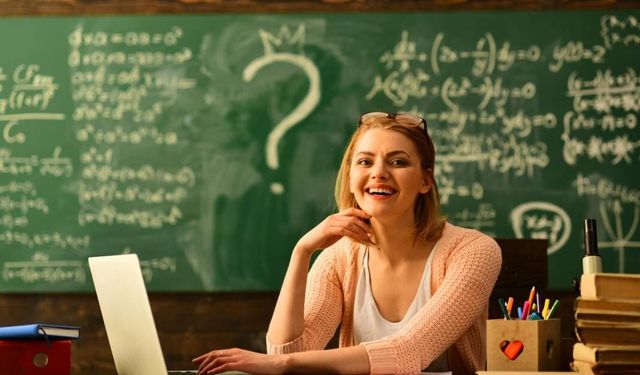 2025 Öğretmenler günü ne zaman, hangi güne denk geliyor?