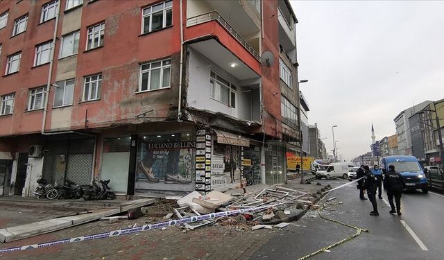 Batman'daki balkon çökmesinde  ölenlerin sayısı 4'e yükseldi
