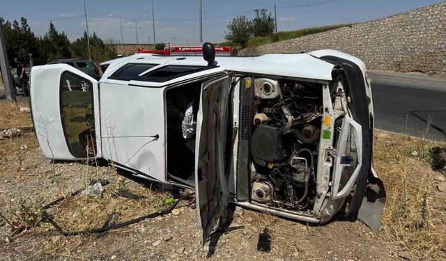 Batman’da otomobil devrildi: 5 yaralı