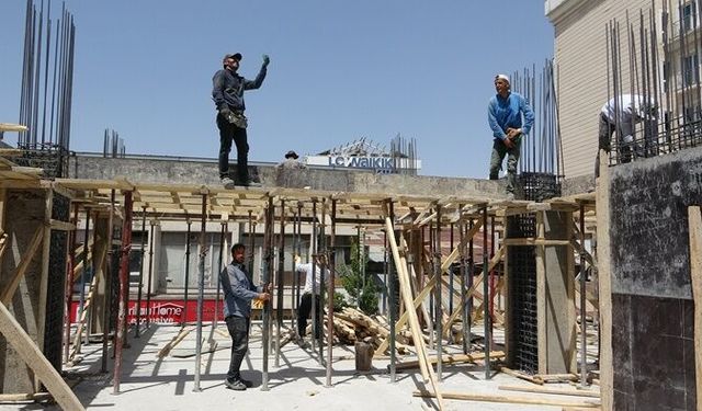 İnşaat üretimi yıllık yüzde 29,9 arttı