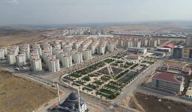 Çevre Bakanı: 600 bini aşan yeni yuvayı teslim etmek için gün sayıyoruz