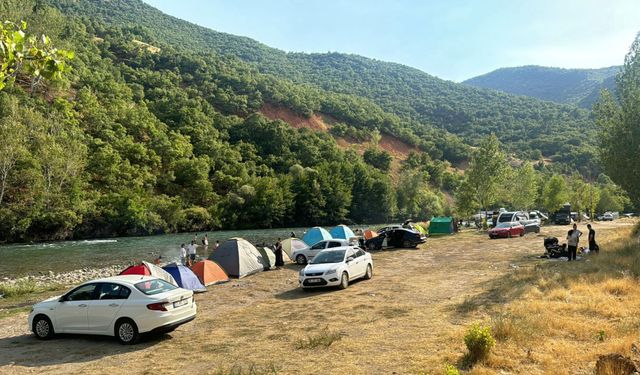 Munzur Festivali'nde doğaya değil, fırsatçılığa alan açıldı