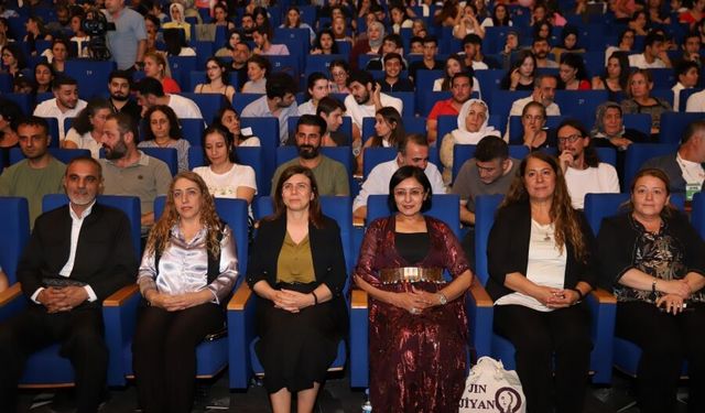 Diyarbakır Eşbaşkanı Bucak, FilmAmed Belgesel Film Festivali’nin açılışında