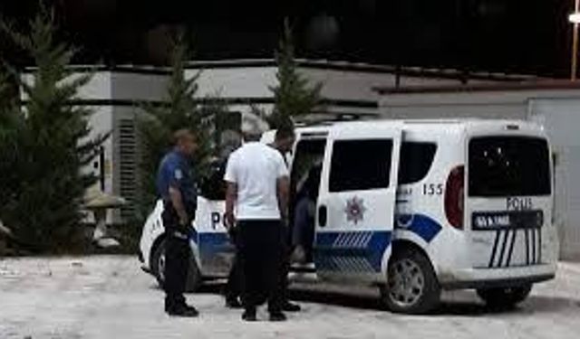 Şanlıurfa'da hasta yakını sağlık görevlilerini darp etti