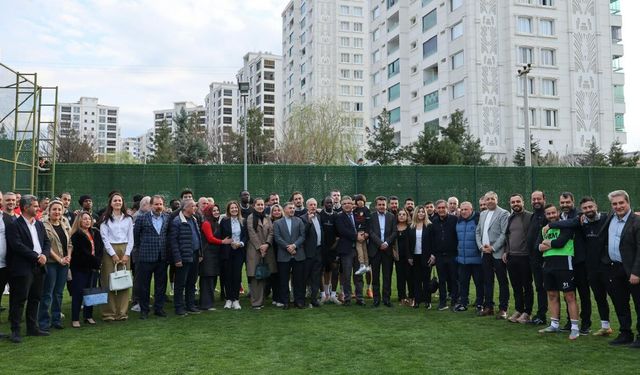 Amedspor’da hep bir ağızdan “Em Tên” dediler