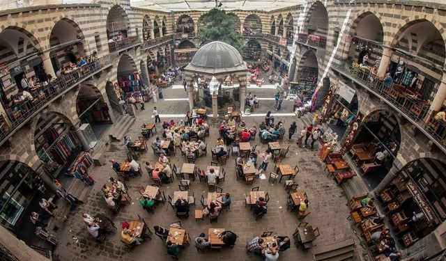 Diyarbakır'daki eserini göremeden ölmüş