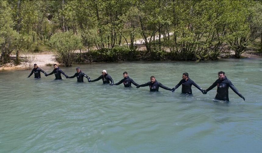 Eruh'ta 17 yaşındaki genç çayda boğuldu