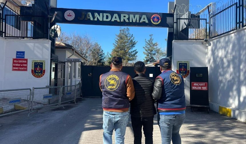 Diyarbakır’da aranan şahıslar bir bir yakalandı