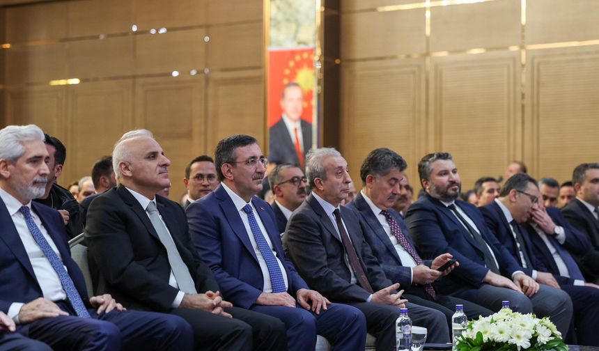 Doğu ve Güneydoğu’nun kalkınma vizyonu Diyarbakır’da masaya yatırıldı