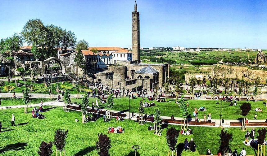 Sanatçı açıkladı; Diyarbakır konseri ücretsiz olacak