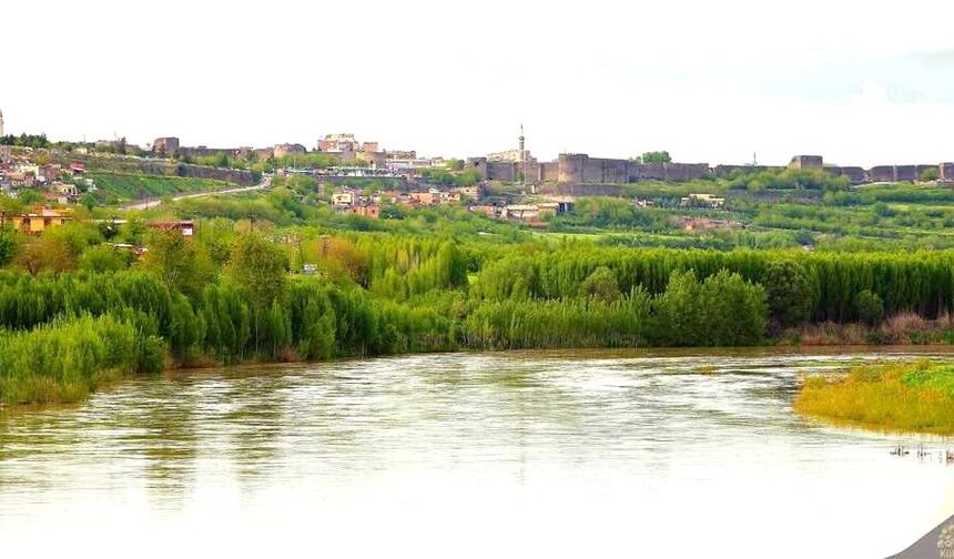 Diyarbakır'dan gönderilmeyince İstanbul'da ayakkabı fiyatları artmış