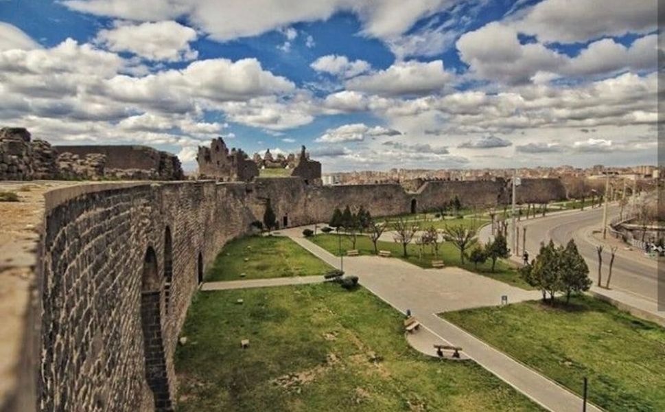Diyarbakır'da Dicle'nin altındaki kanlı sır!