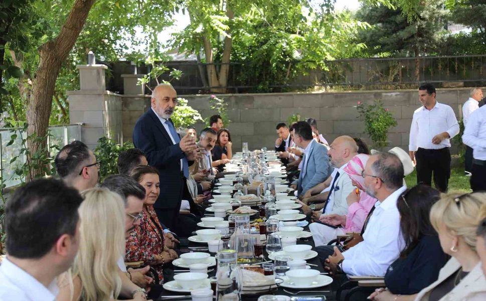 CEO platformu heyeti Diyarbakır iş dünyasıyla buluştu